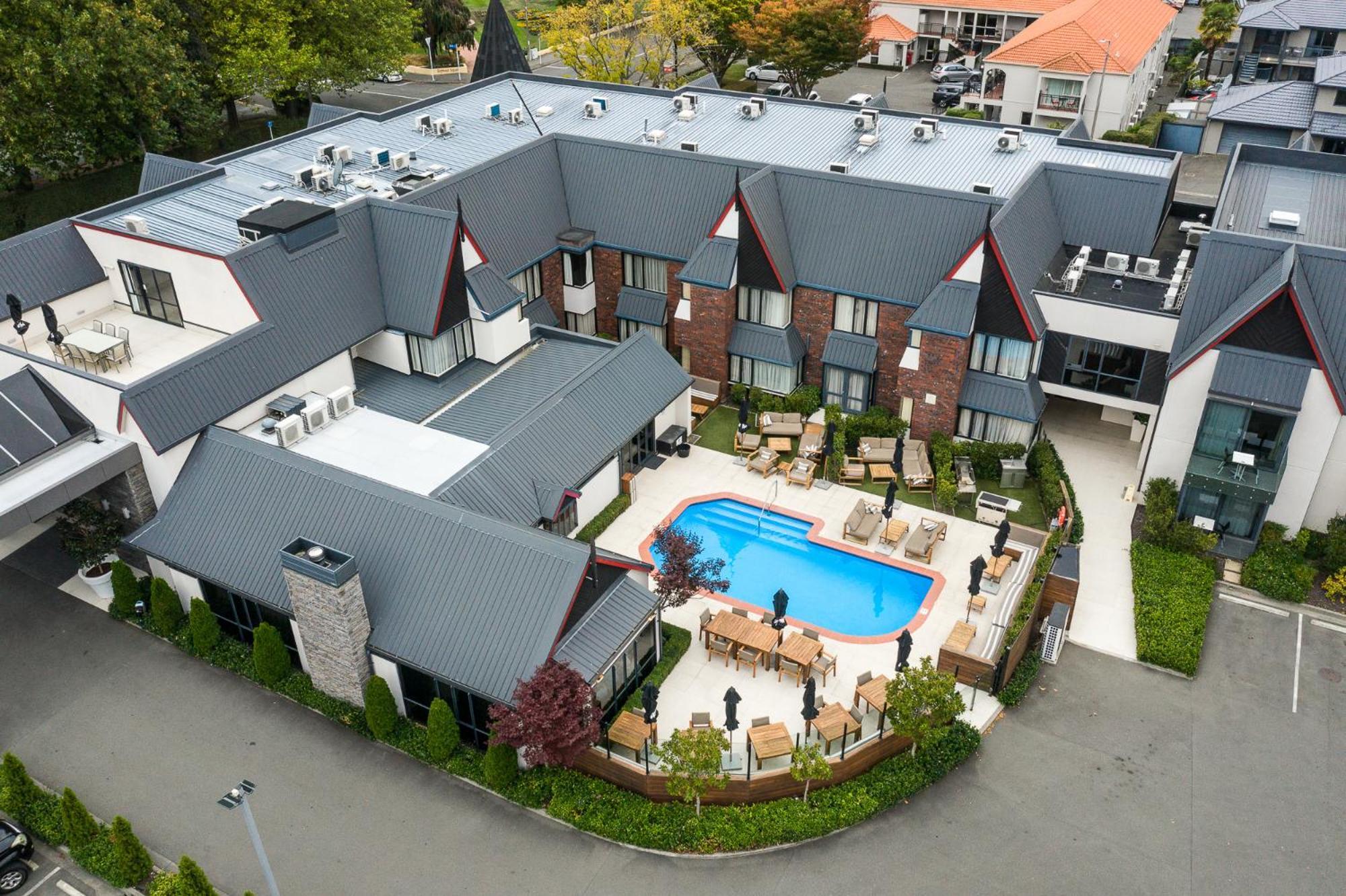 Carnmore Chateau Marlborough Бленем Экстерьер фото The hotel's pool